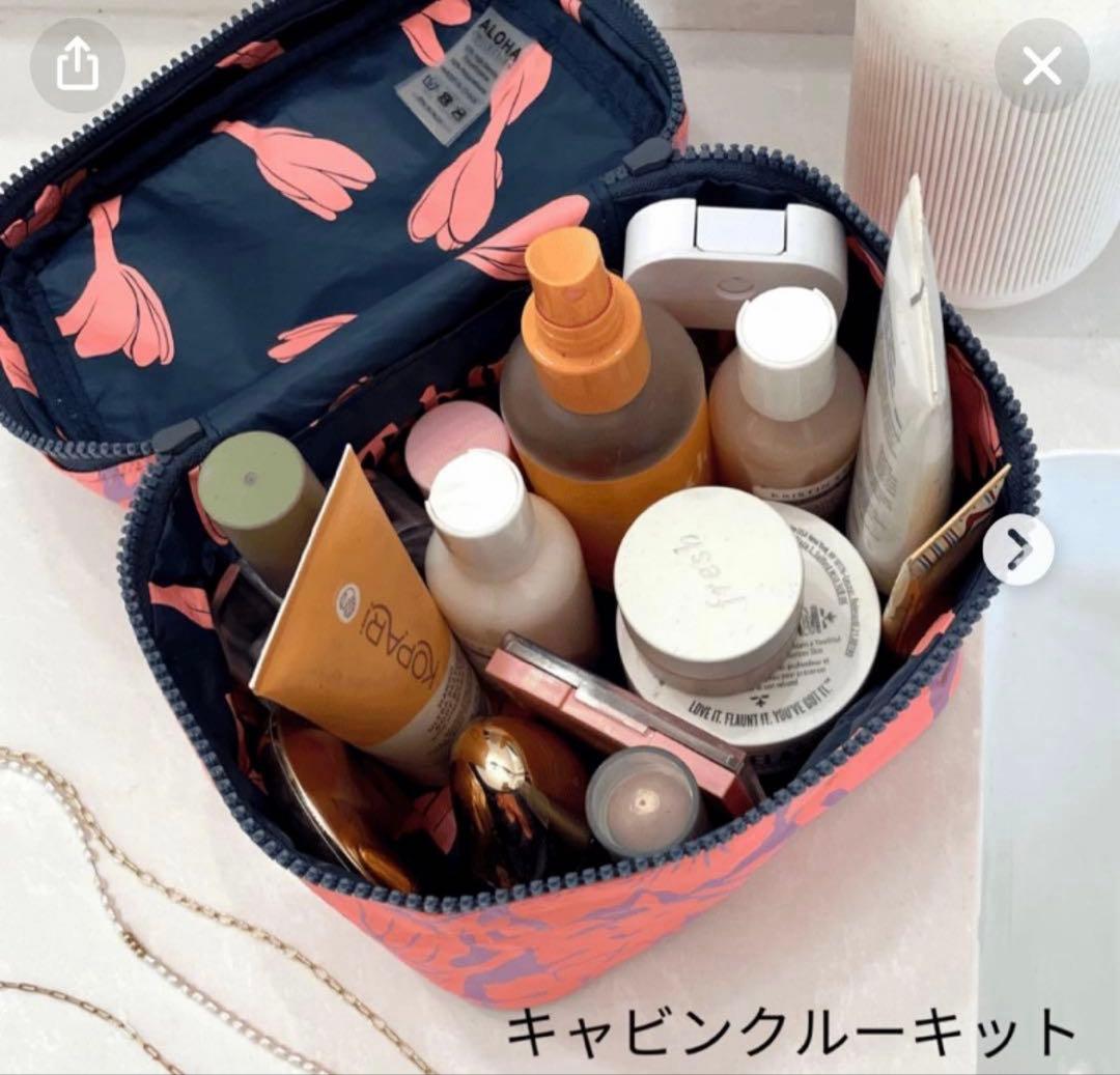 ハワイDFS限定販売♡ アロハコレクション ハローキティ ポーチ - メルカリ