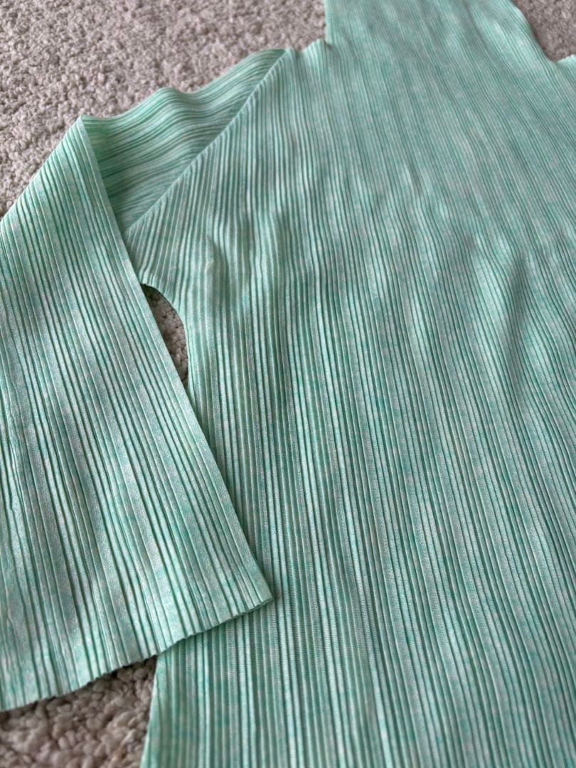 ⑧美品 プリーツプリーズ イッセイミヤケ サイズ3 薄緑色