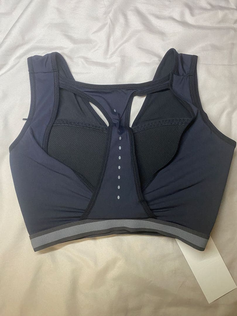 N7 スポーツブラ 新品タグ付き ブラック ひなちゃんねる リニューアル