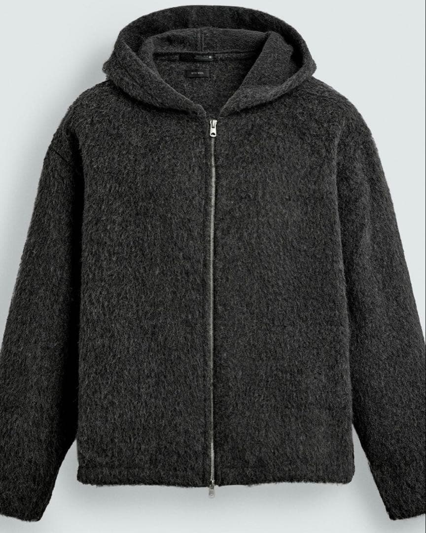 ZARA】／アワレガ酷似／フェイクファーシャツジャケット フード付き