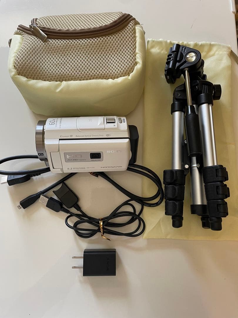 動作確認済み　SONY HDR-PJ540 ビデオカメラ 本体 三脚付き HDR-PJ540 | デジタルビデオカメラ Handycam ハンディカム | ソニー