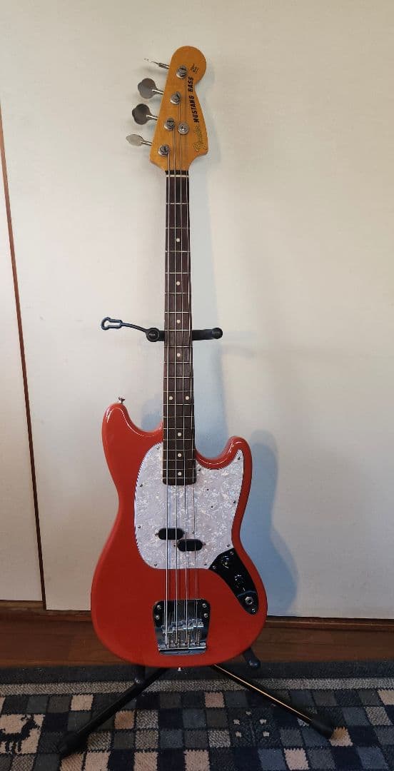 Fender Mustang Bass レッド 美品。 Fender Mustang Bass Competition Red '74（ビンテージ）【楽器検索