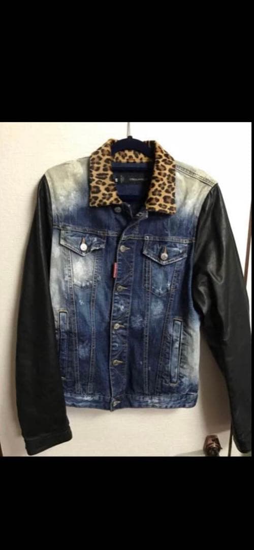 DSQUARED2 デニムジャケット レオパード襟 size50 DSQUARED2 ディースクエアードのデニムジャケットです!レザーの胸