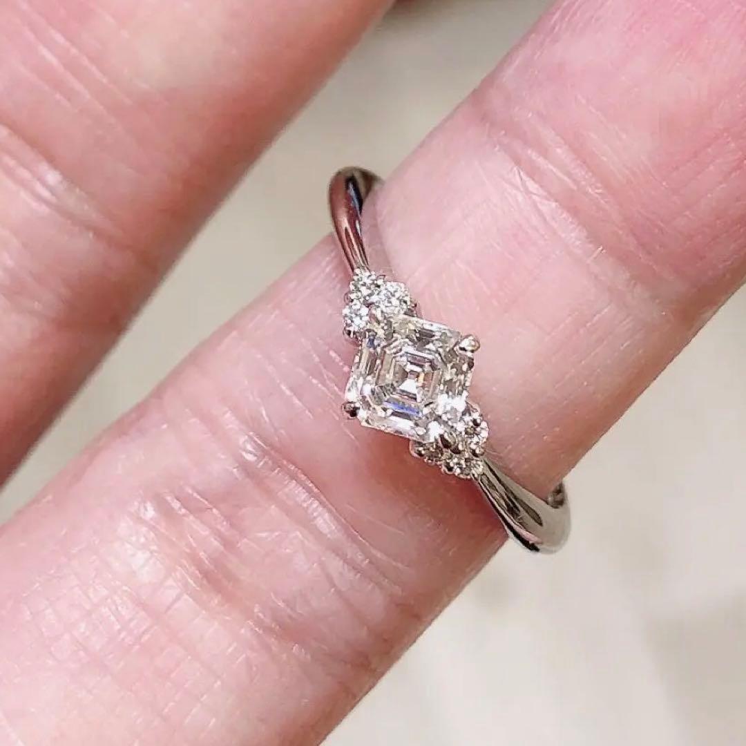 ロイヤルアッシャー　0.58ct 0.03ct ロイヤルアッシャーカット　リング