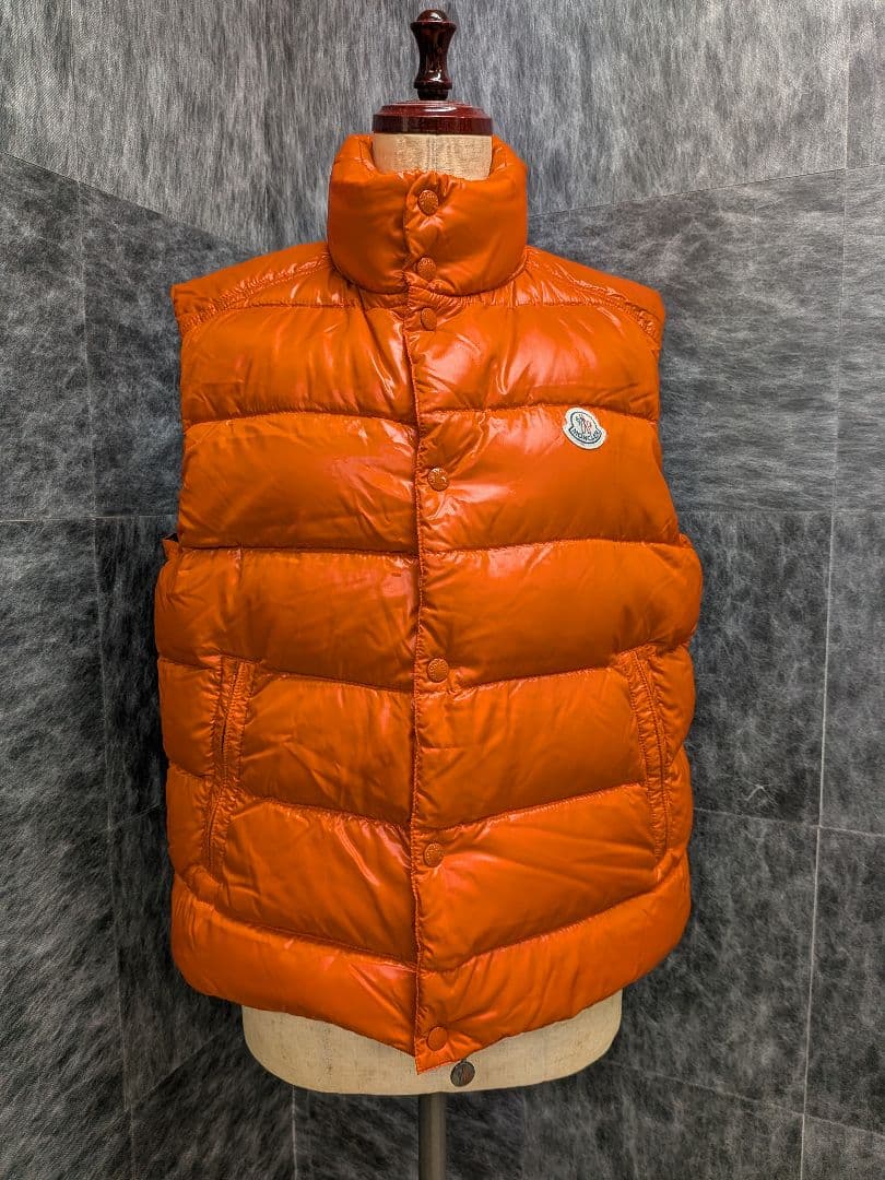 MONCLER オレンジ ダウンベスト サイズ3 MONCLER（モンクレール） オレンジ GUI GILET ダウンベスト オレンジ 3
