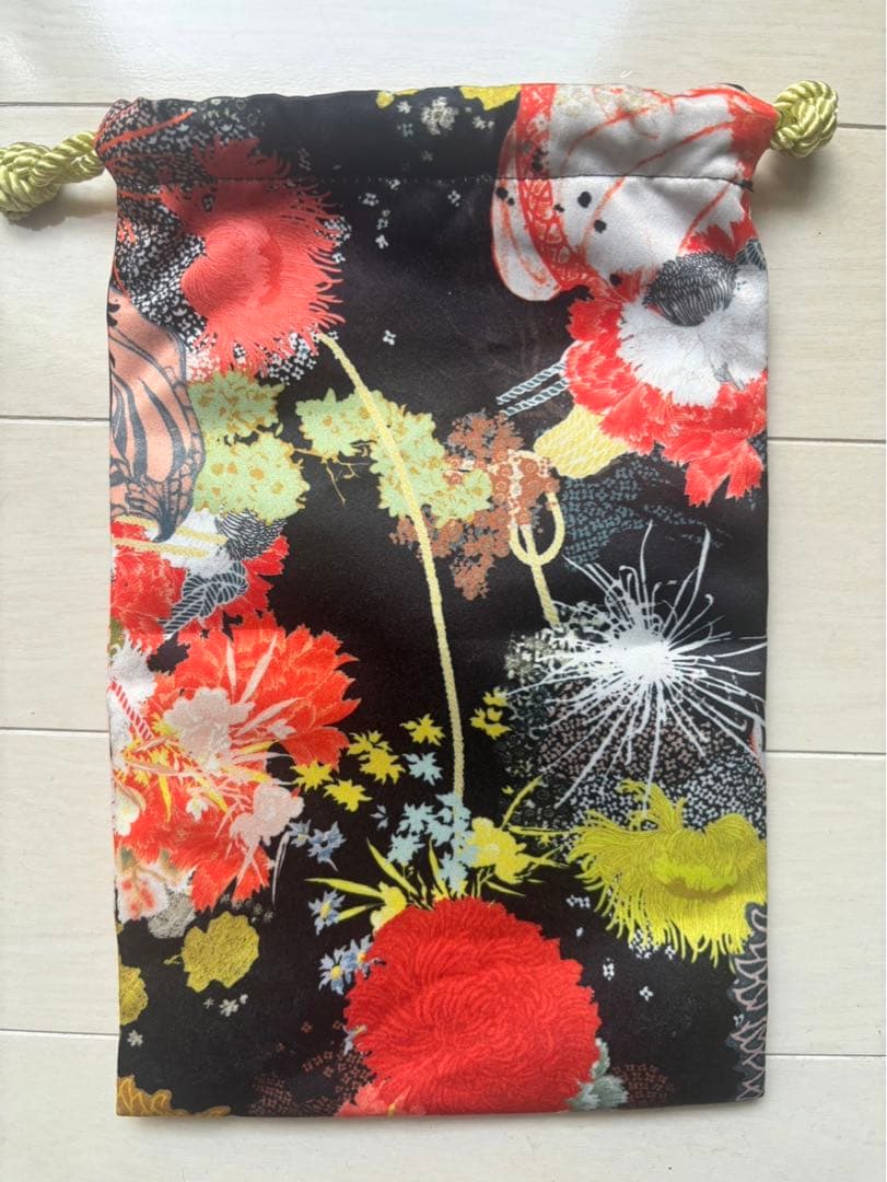 DRIES VAN NOTEN 巾着 - メルカリ