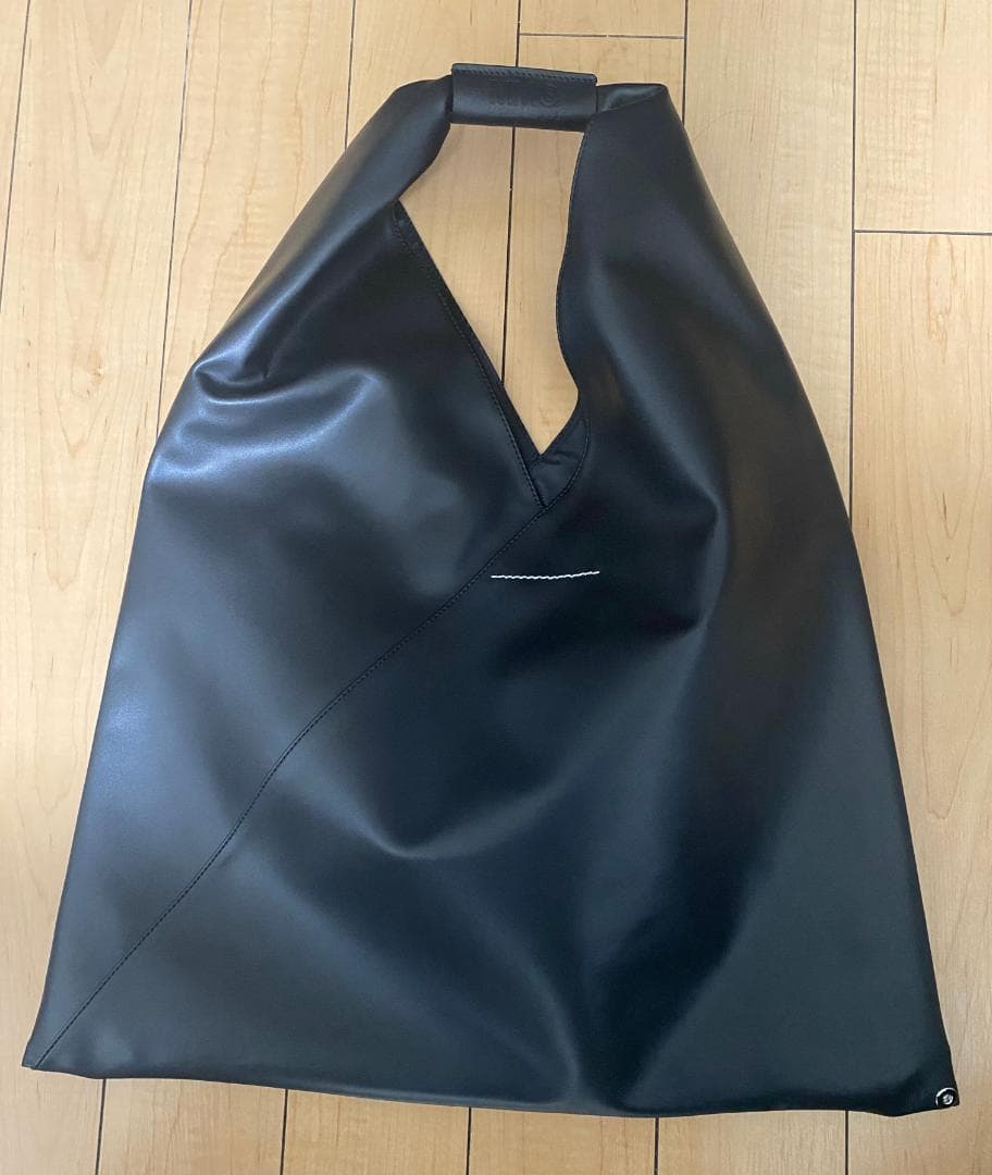 MM6 Maison Margiela ブラックトートバッグ MM6 Maison Margiela ロゴ トートバッグ | ブラック | FARFETCH JP