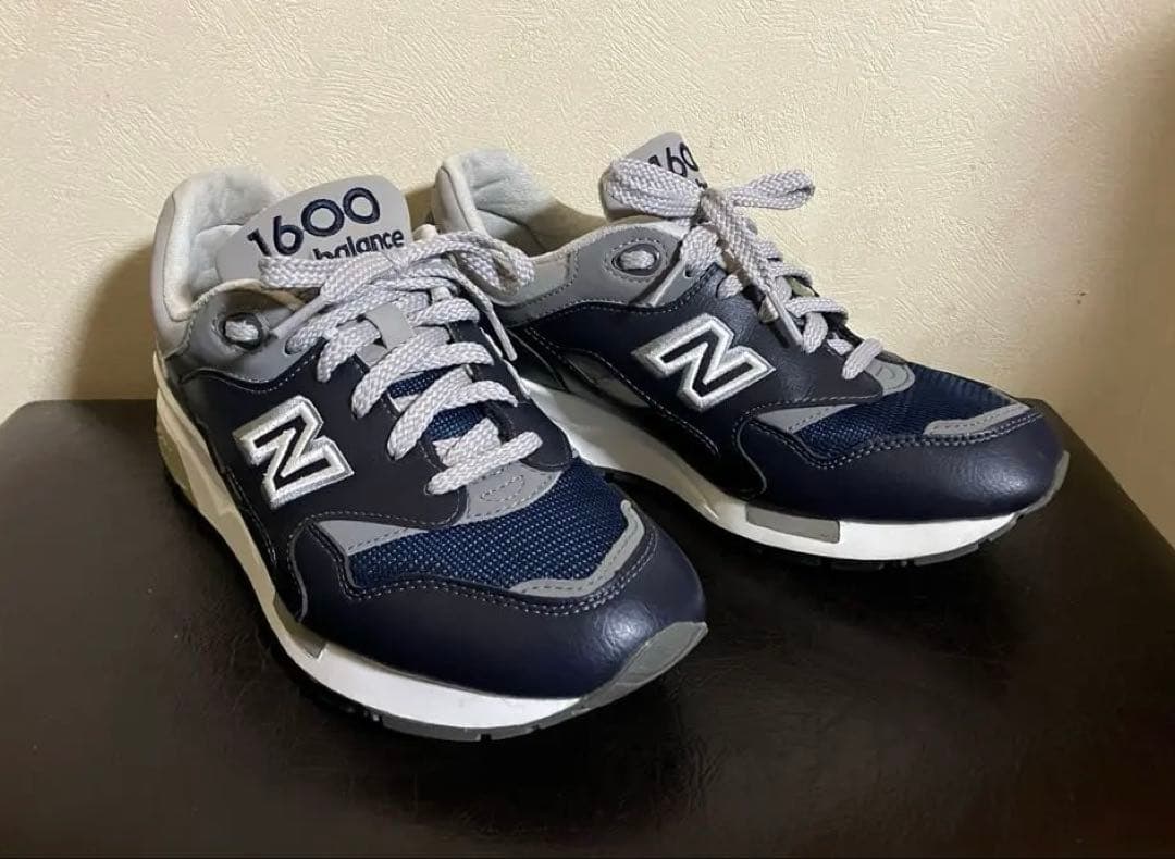 【綺麗】New Balance CM1600LV 26.0cm ニューバランス