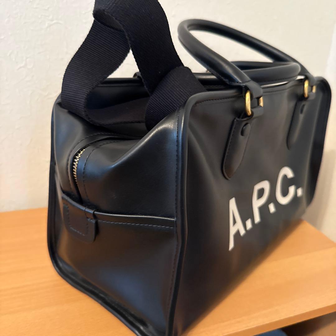 APC ボストンバッグ 2018AW ボーリングバッグ 最終値下 未使用に近い