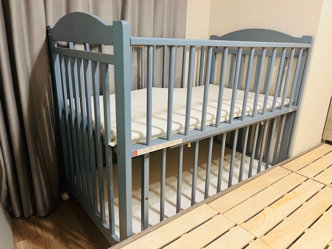 廃盤品】LOWYA ベビーベッド ブルー