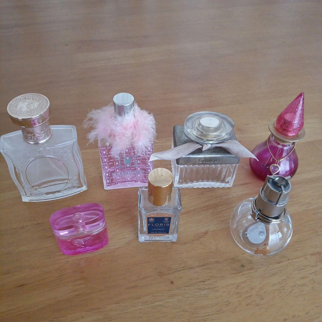 香水空瓶セット 7本 ピンクのボトル 各種デザイン - メルカリ