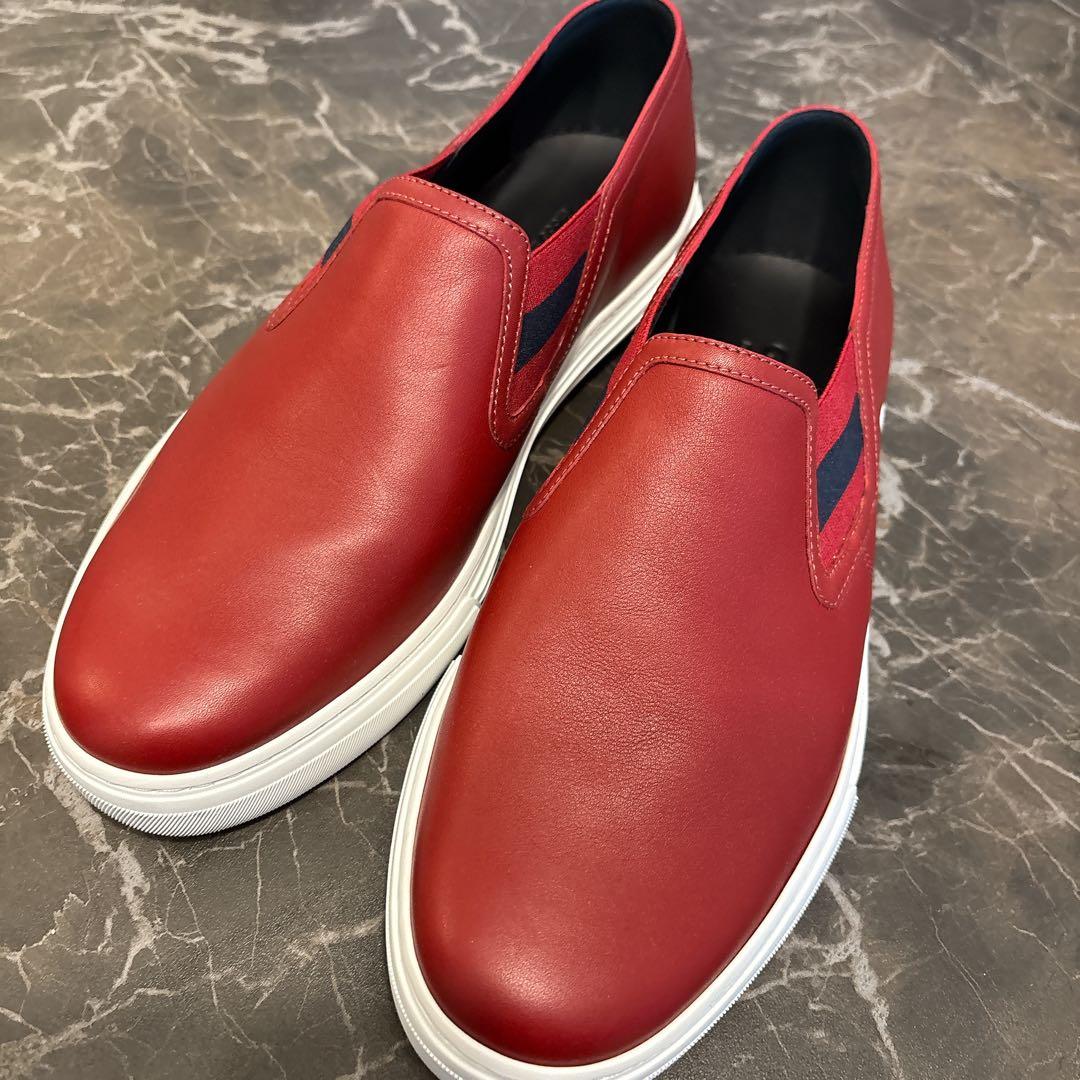 未使用品☆グッチ☆スリッポン☆レッド☆レザー☆7 1/2☆スニーカー