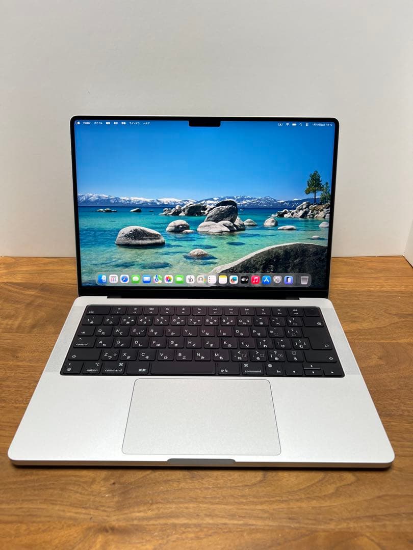 美品&高性能❗️MacBook Pro M1Pro 14in 32&1TB シルバ 美品&高性能❗️MacBook Pro M1Pro 14in 32&1TB シルバ 美品&高性能