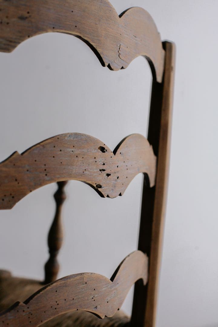 フランスアンティーク パイン材 ラッシュ編みチェア 肘掛け 無垢材