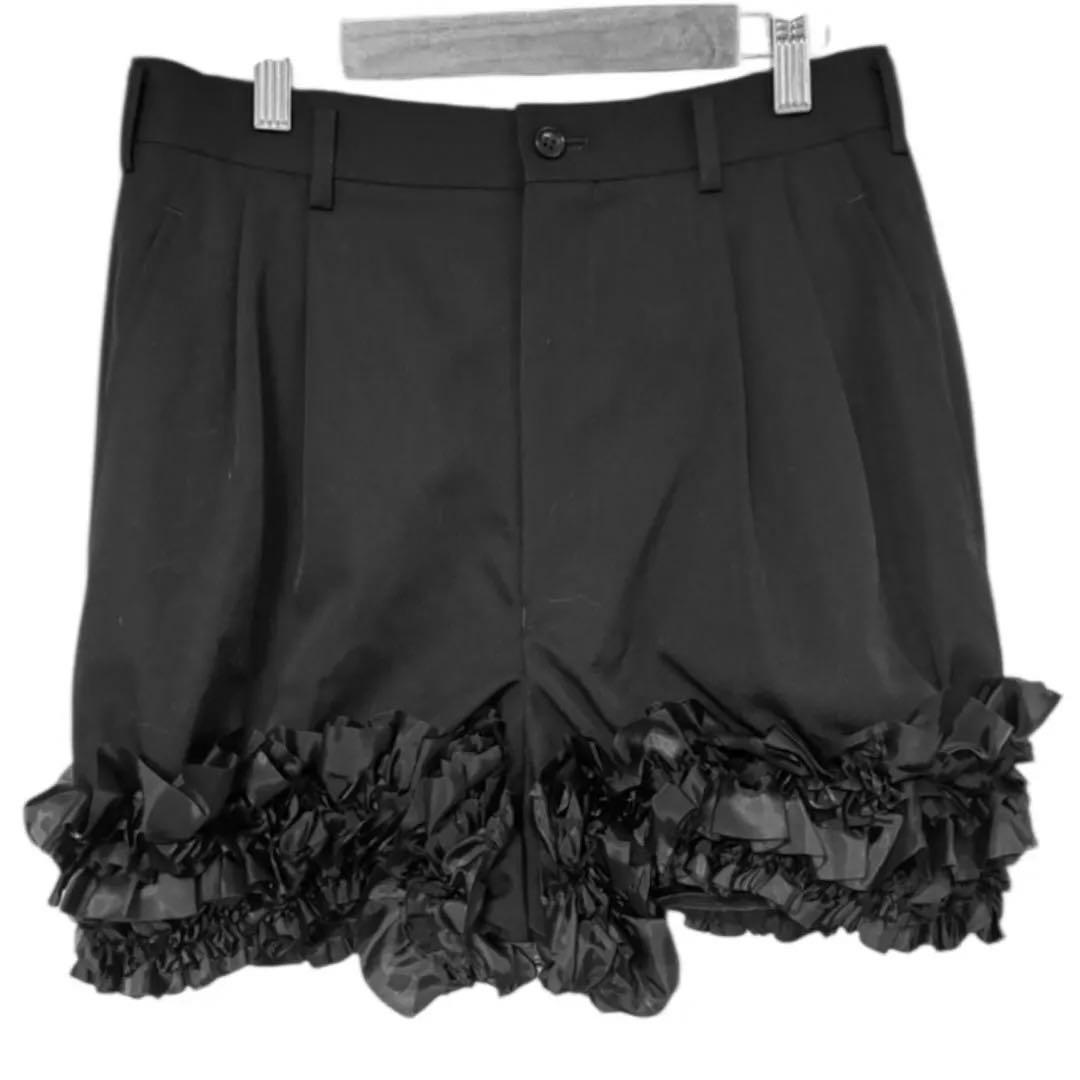 コムデギャルソン　commedesgarcons ショーハーフパンツ　フリル　黒 COMME des GARCONS - COMME des GARCONSコムデギャルソン レースフリル
