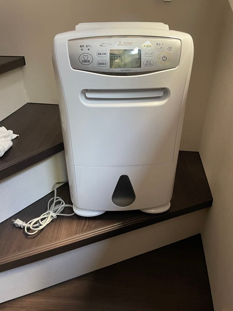 除湿機・乾燥機 Mitsubishi MJ-P180RX-W Dehumidifier 楽天市場】【MJ-P180YX-W】 三菱電機 衣類乾燥除湿機 サラリプロ