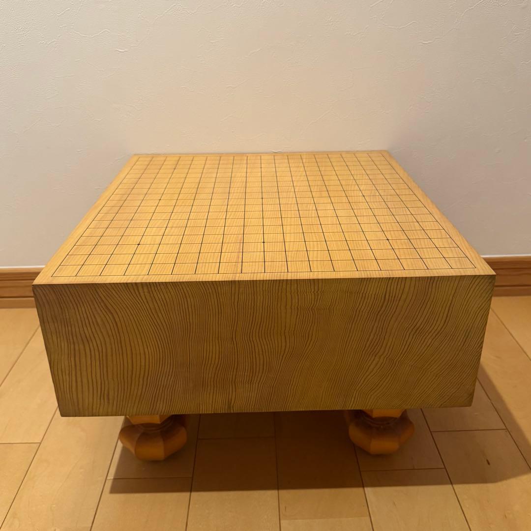 本榧 5寸 天地柾 / 本蛤碁石 / 那智黒 / 銘木碁笥 フルセット 本榧 5寸 天地柾 / 本蛤碁石 / 那智黒 / 銘木碁笥 フルセット 囲碁盤と