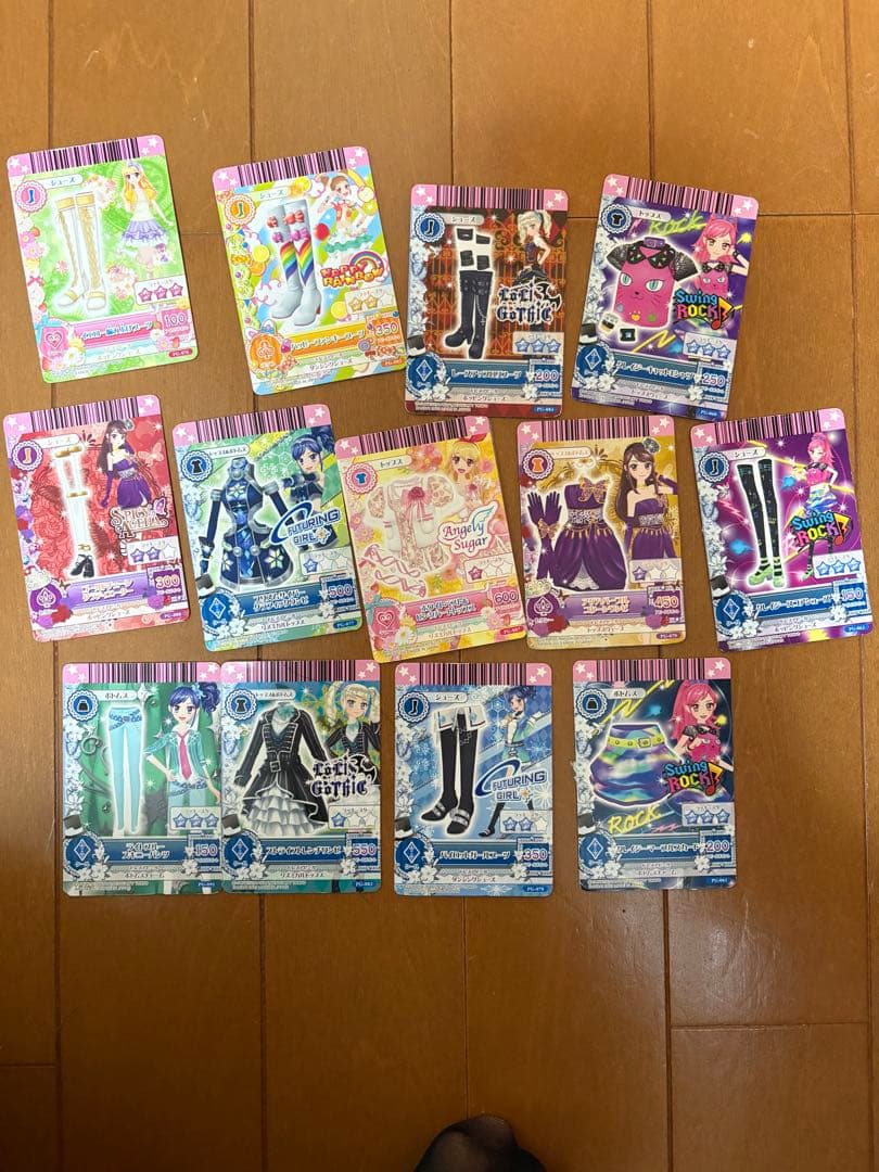 アイカツカード全310枚＋学生証2枚 - メルカリ