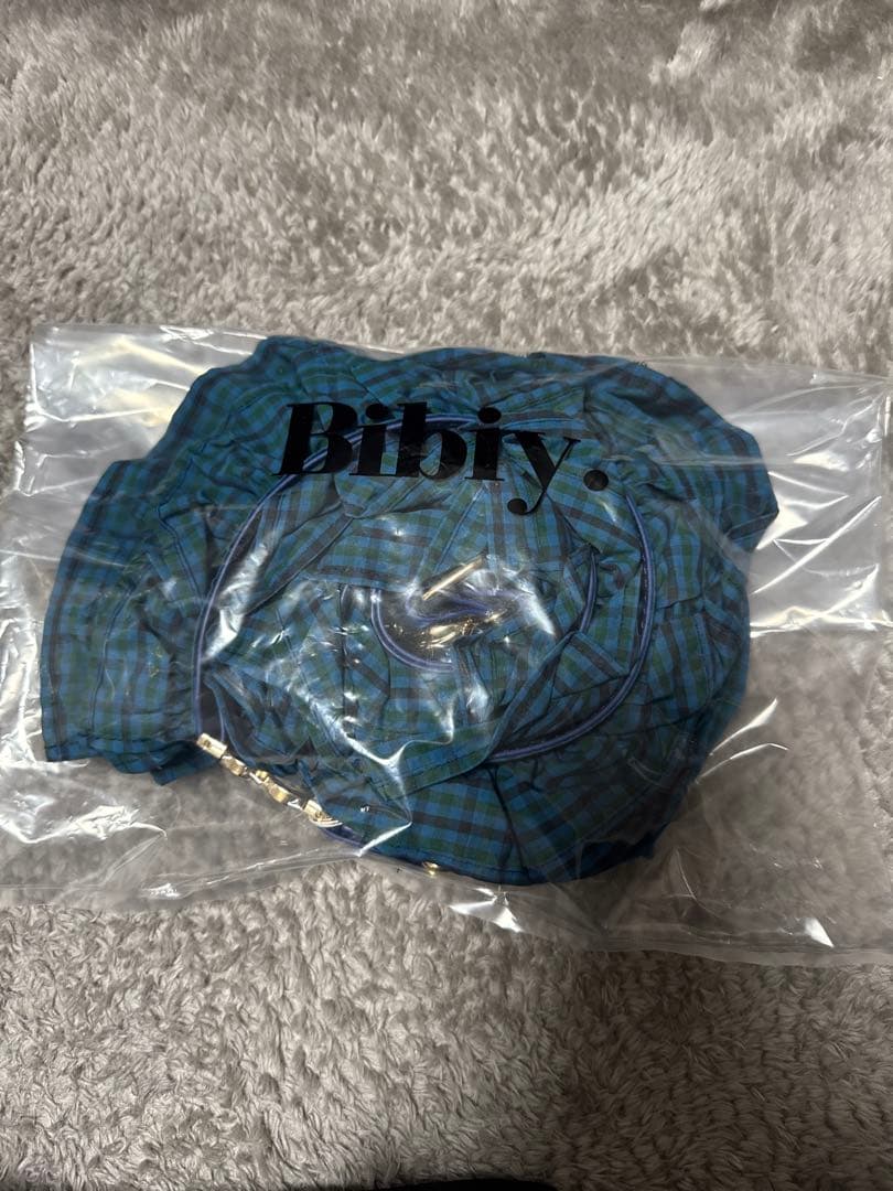 familiar×Bibiy.コラボ　ショルダーストラップ Bibiy.×familiar 初のコラボレーション ファミリアチェックのチュール