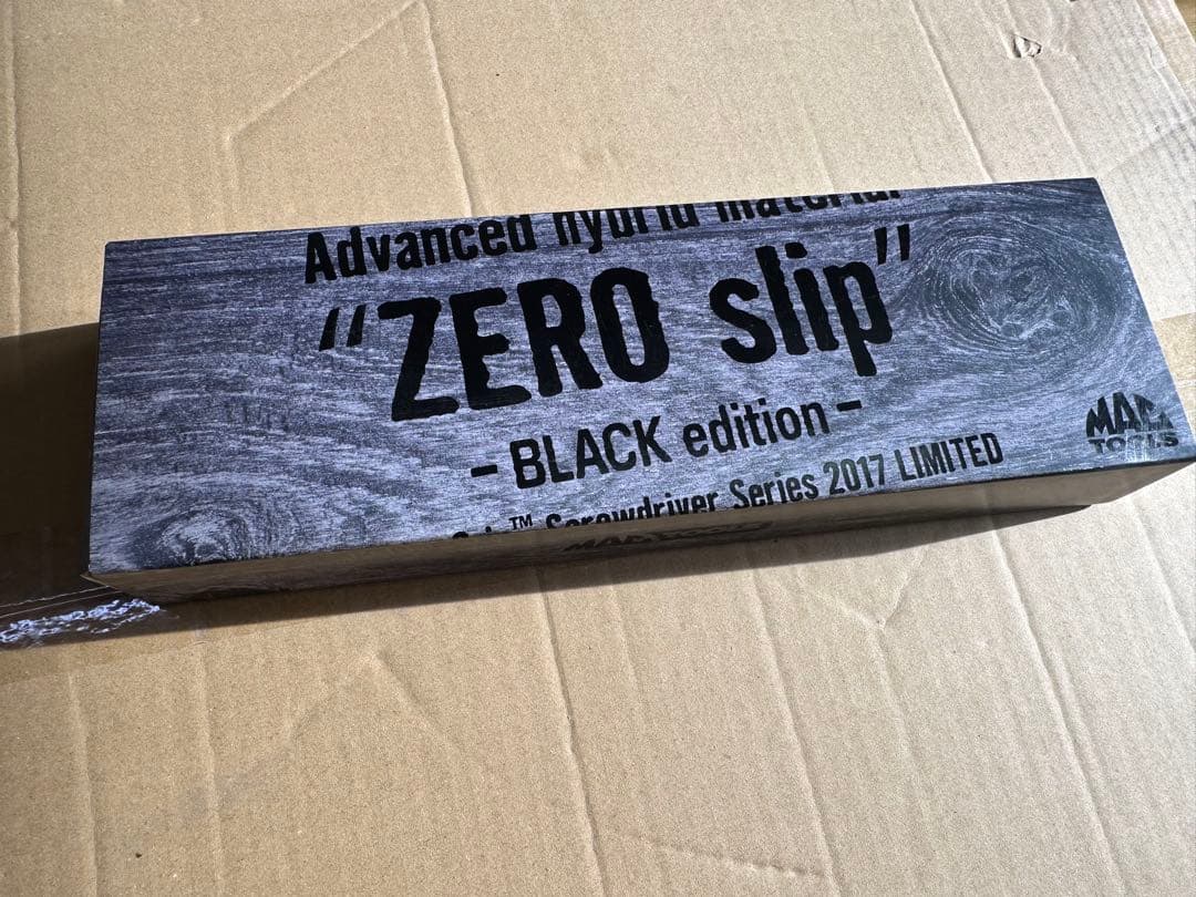 ZERO slip BLACKedition マイナス貫通ドライバー 2本セット ZERO slip BLACKedition マイナス貫通ドライバー 2本セット - メルカリ