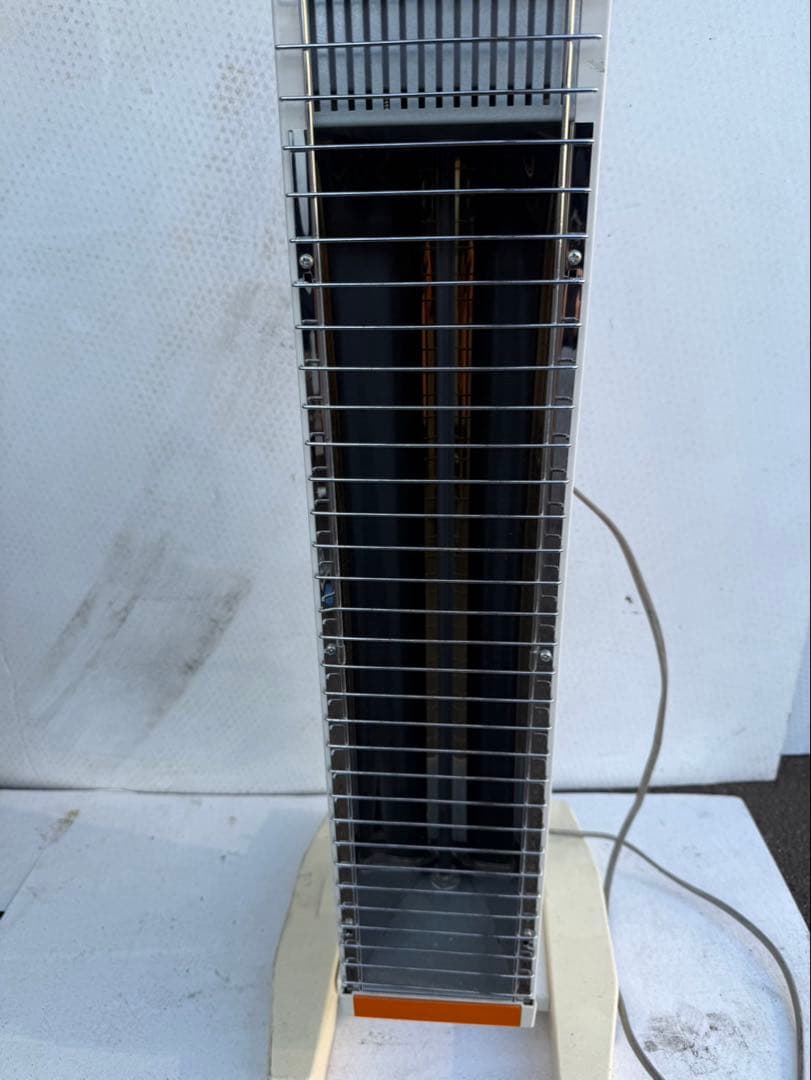 スイデン 電気ヒーター ホワイト/オレンジ ダイヤル式 スイデン 電気ヒーター ホワイト/オレンジ ダイヤル式