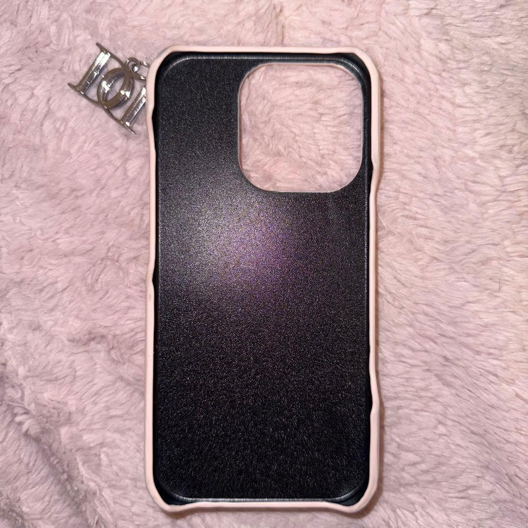 darich ダーリッチ キルティングミラーDDチャームiPhoneケース - メルカリ