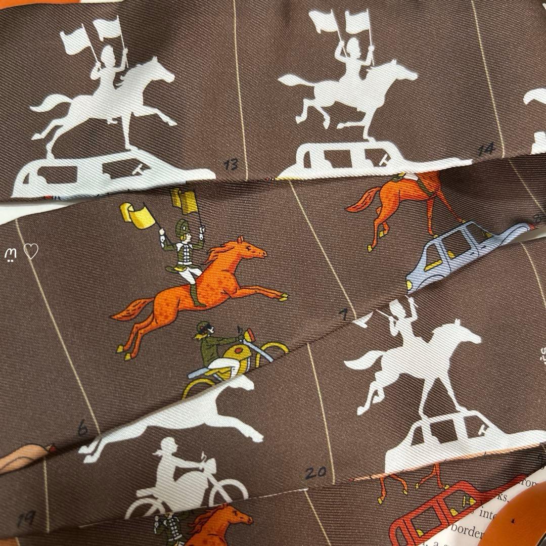 新品HERMES ツイリー エルメスパラード シルクスカーフ ホースモチーフ