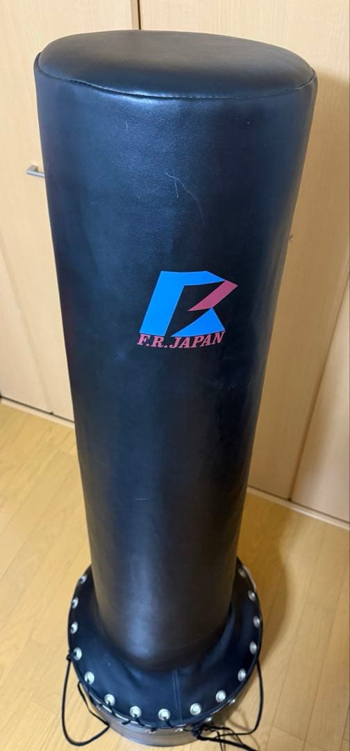 送料込　F.R.JAPAN サンドバッグ　黒　自立　FIGHTING ROAD