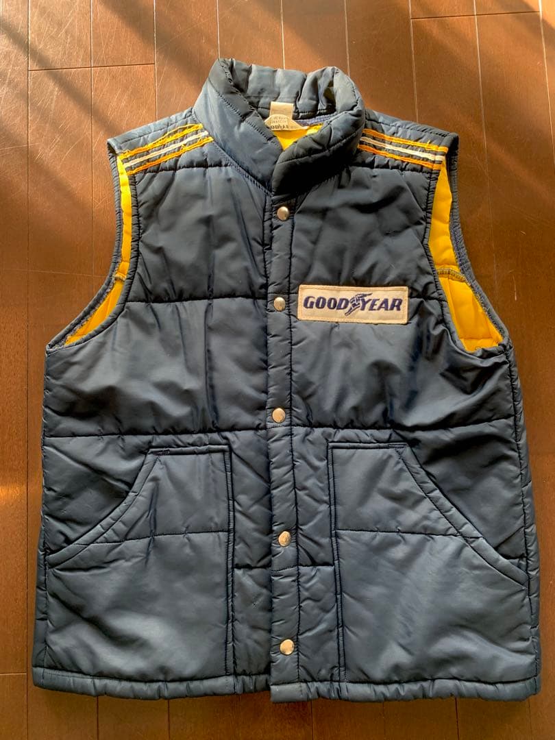 70年代GOODYEAR レーシングベストmade in USA 70s GOOD YEAR レーシング ベスト 紺 USA製 M - メルカリ