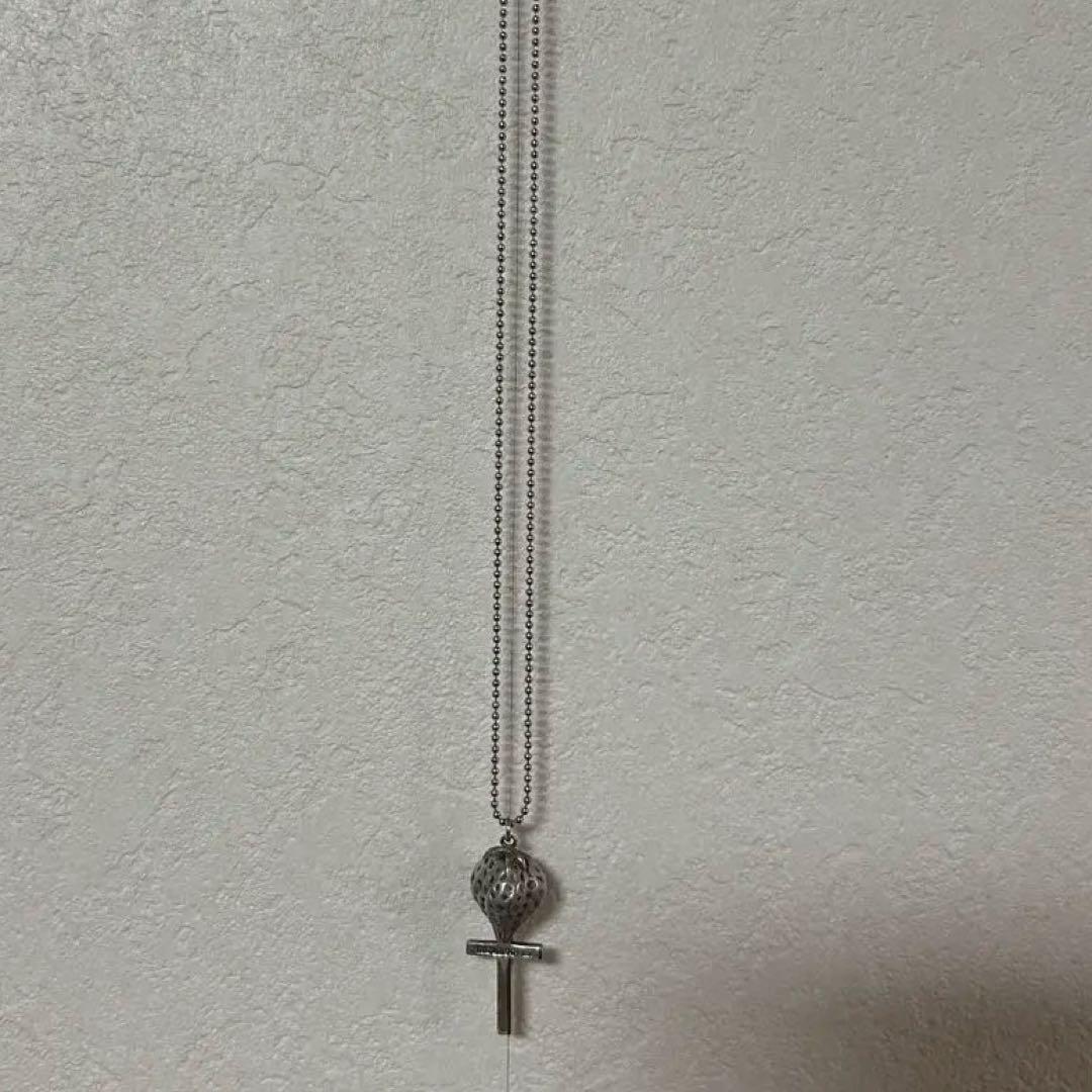 UNDERCOVER アンダーカバー イチゴ クロス ネックレス - メルカリ