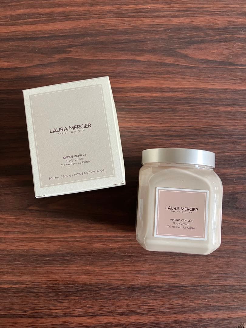 ローラメルシエ　アンバーバニラボディークリーム300g ローラ メルシエ / セラム ボディクリーム アンバーバニラ アトリエ