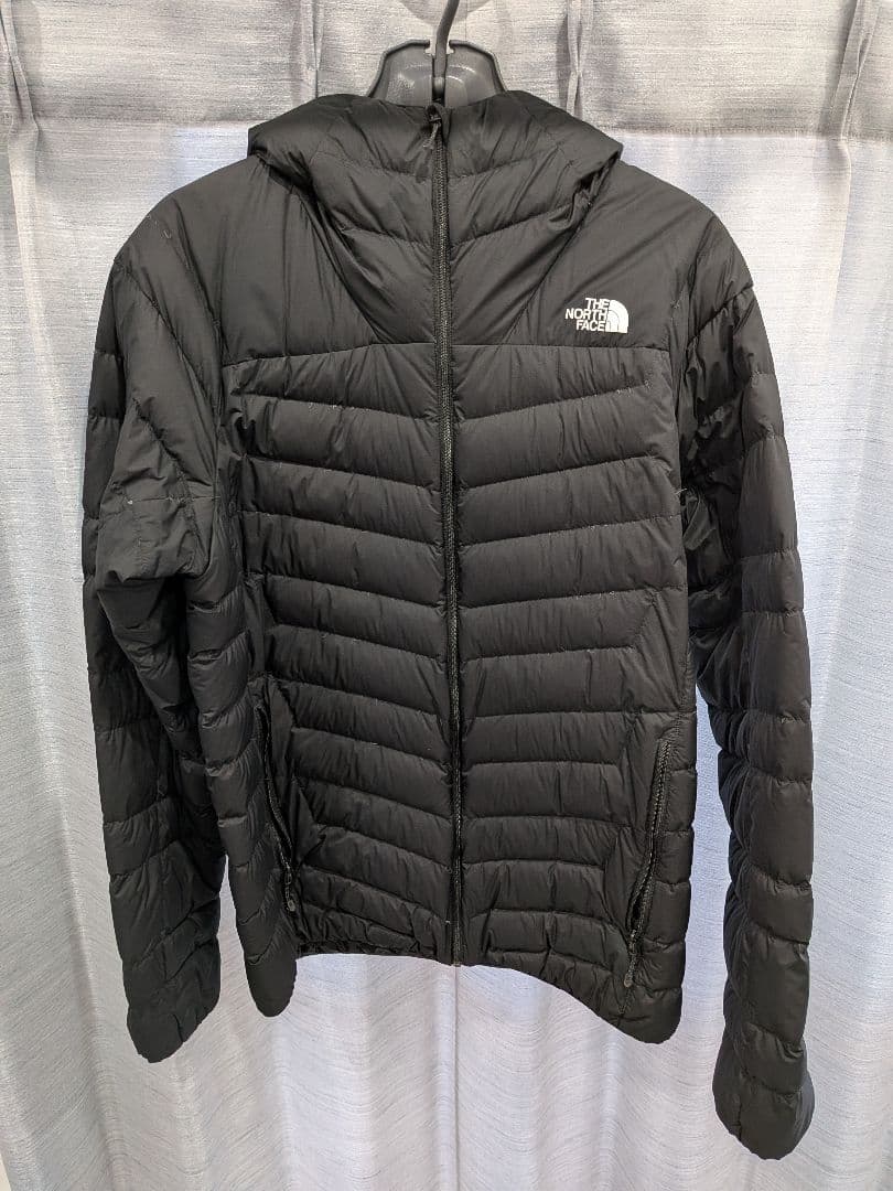 【美品】ノースフェイス NY82211 ブラック サンダーフーディメンズ　XL THE NORTH FACE ノースフェイス サンダー フーデッド ダウンジャケット
