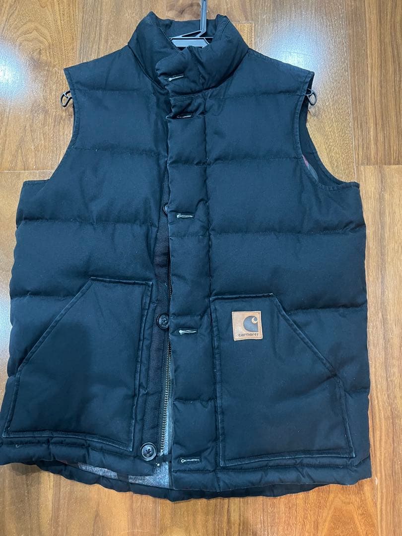 セレッソ　Carhartt ブラック ダウンベスト Carhartt（カーハート）の「Carhartt ダックベスト（ダウンベスト