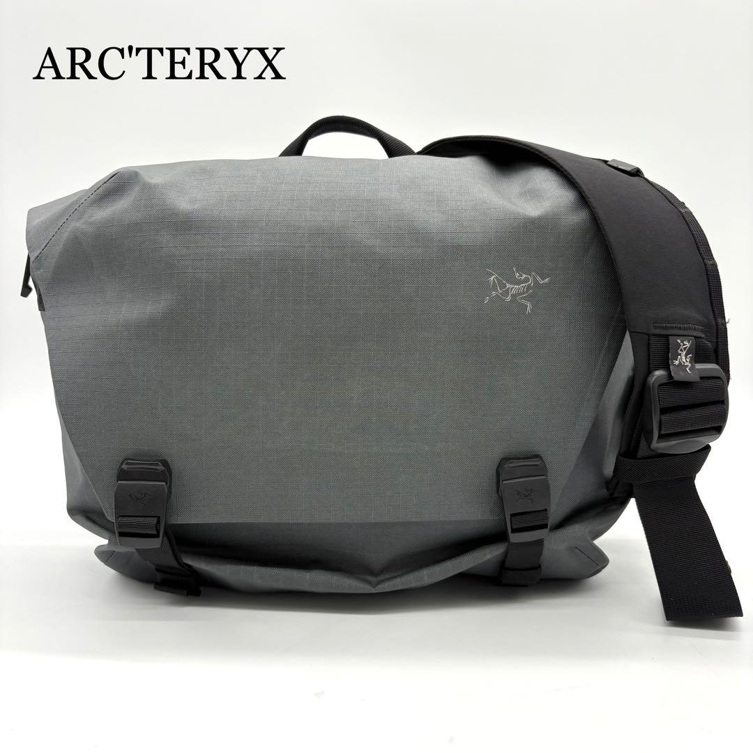 ARC'TERYX メッセンジャーバッグ GRANVILLE 10 グレー ARC'TERYX（アークテリクス） Arcteryx バッグ 23996 Granville10