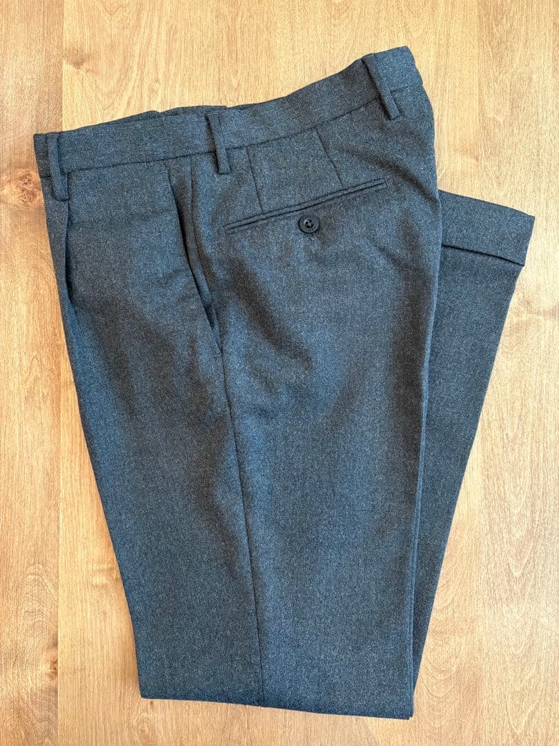 INCOTEX 44 グレー URBAN TRAVELLER ウールポリ混 B.R.ONLINE - Style Web Magazine & Online Shop | ビー・アール