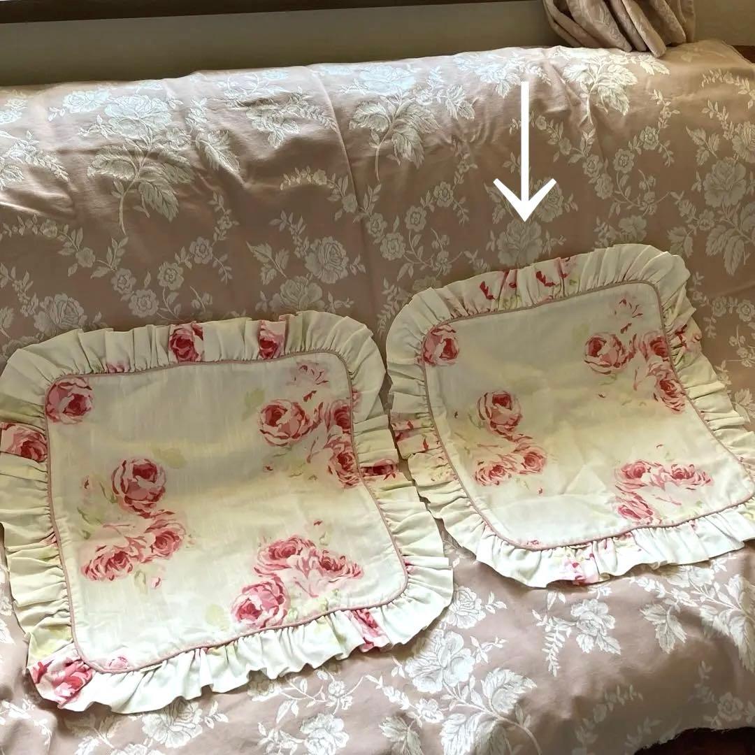 ローラアシュレイ クッションカバー クチュールローズ/ピオニー - メルカリ