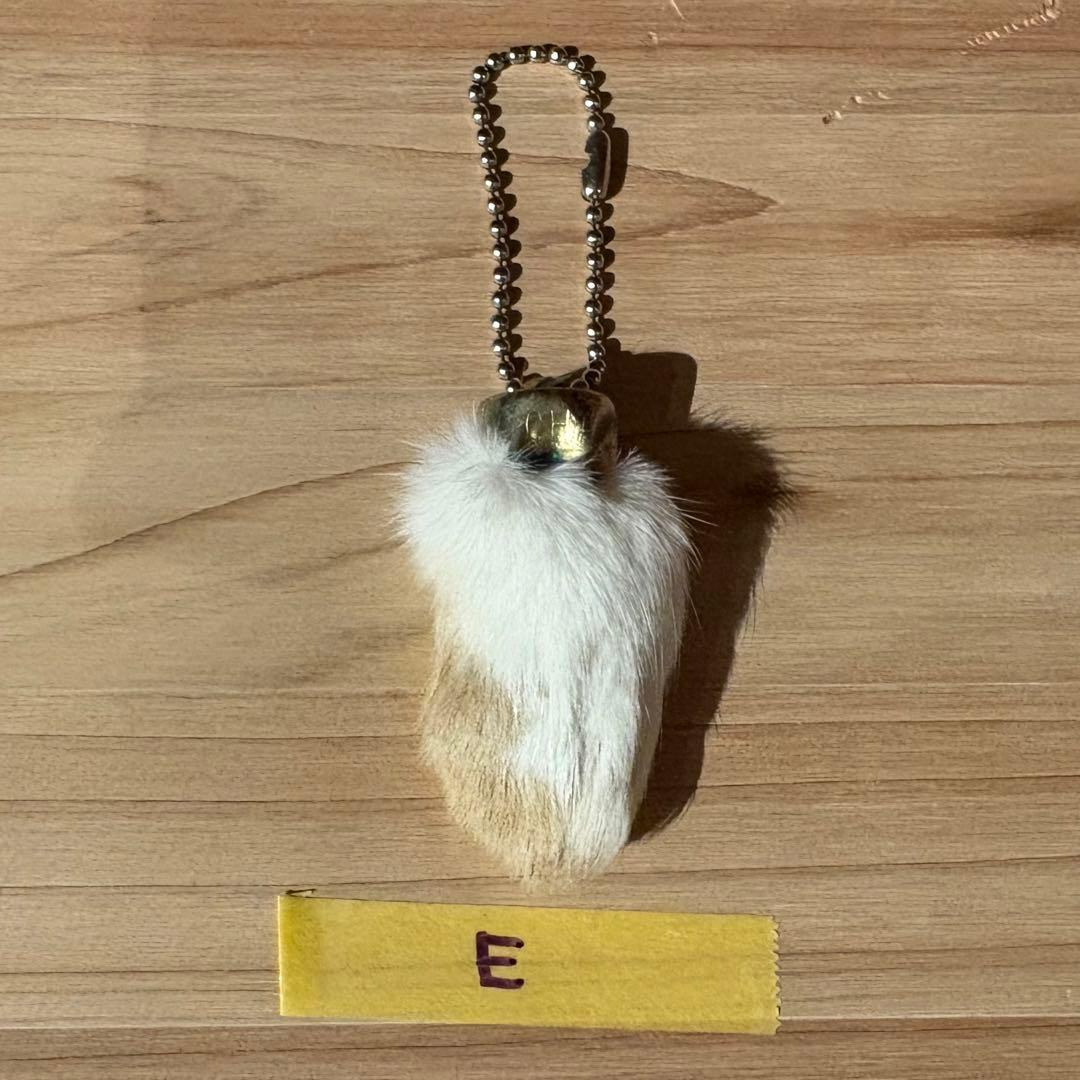 ヴィンテージ ラビットフット キーチェーン　ラッキーチャーム　USA製 E Rabbit Foot Lucky Charm Keychain ラビットラッキーチャーム