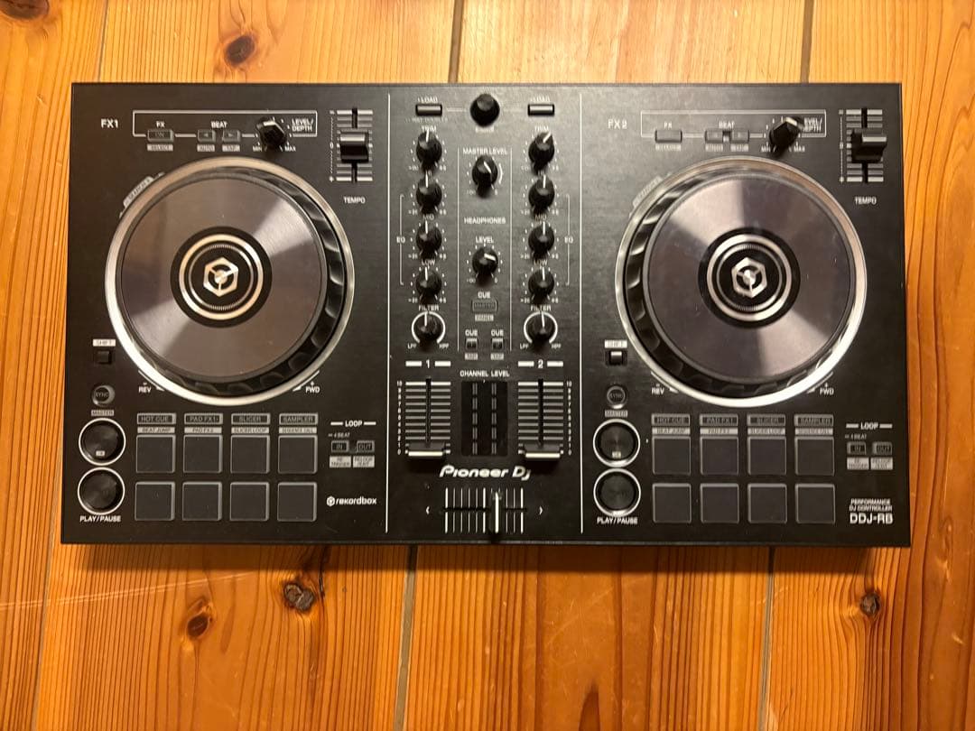 Nyoman さん専用Pioneer DJ DDJ-RB DJコントローラー PCDJ入門機の新定番！Pioneer DJ DDJ-RB 製品情報&最速レビュー
