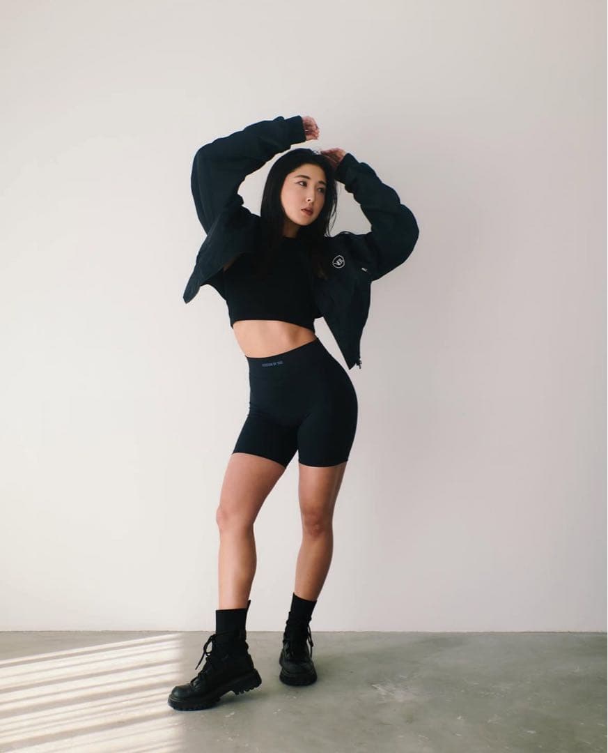 version of you バイカーショーツ黒色 バイカーパンツ（その他パンツ）｜LIAN（リアン）のファッション通販