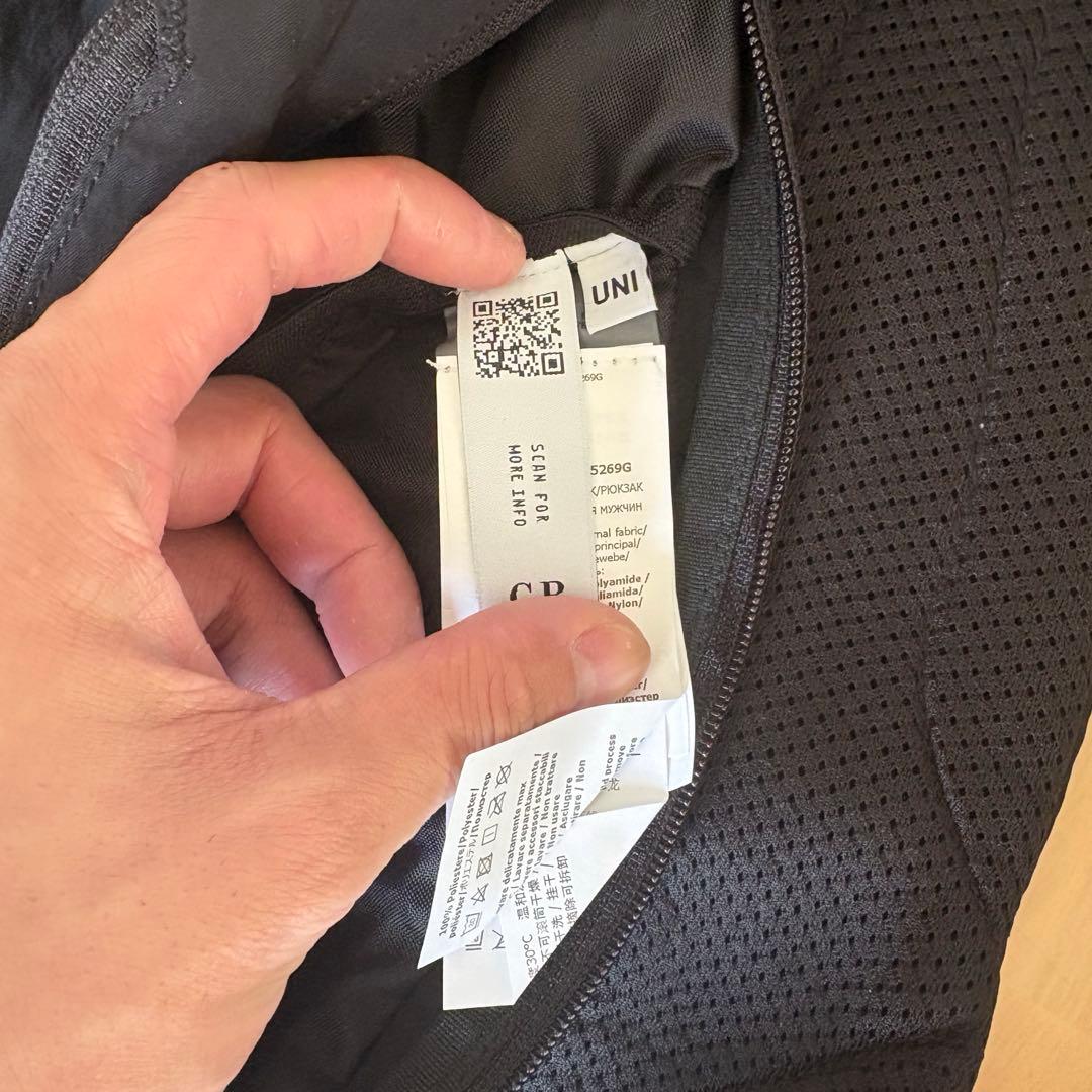 c.p.company ワンショルダーバッグ 確実正規品 使用1度のみ