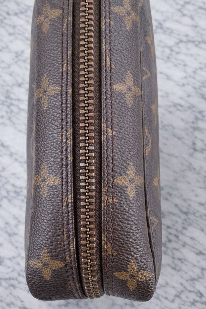 Louis Vuitton トゥルーストワレット28 - メルカリ