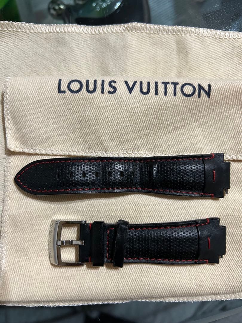 ルイヴィトン　メンズ腕時計　皮ベルト For LOUIS VUITTON ルイヴィトン ワニレザーベルト 受注生産品 腕時計