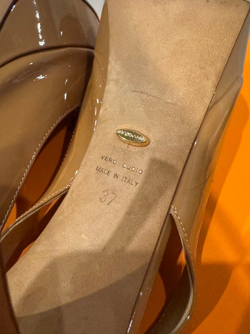 美品】Sergio Rossi エナメル パンプス サイズ37 イタリア製 - メルカリ