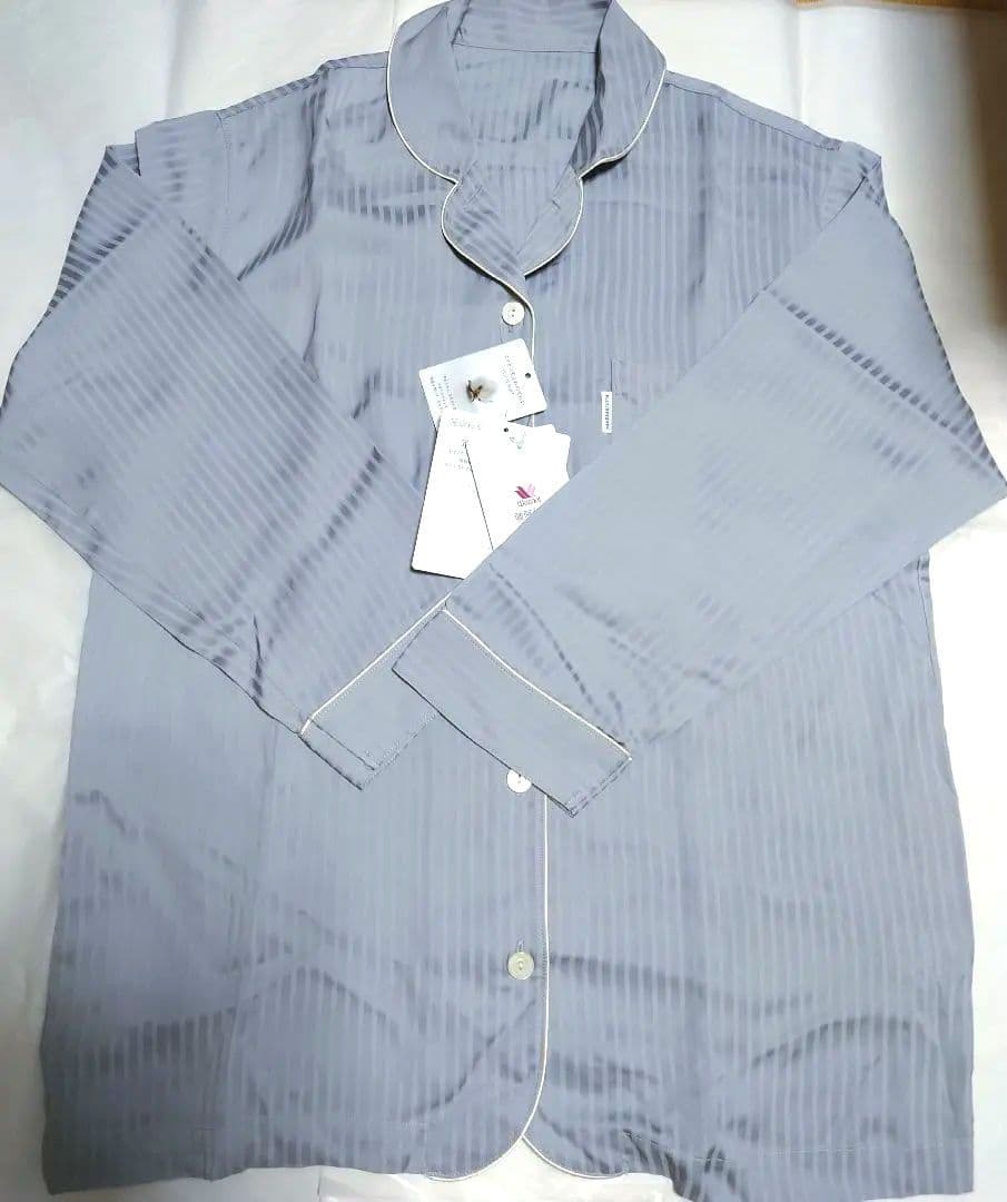 新品タグ付き 高級 睡眠科学 パジャマ ルームウェア サテン ストライプ M