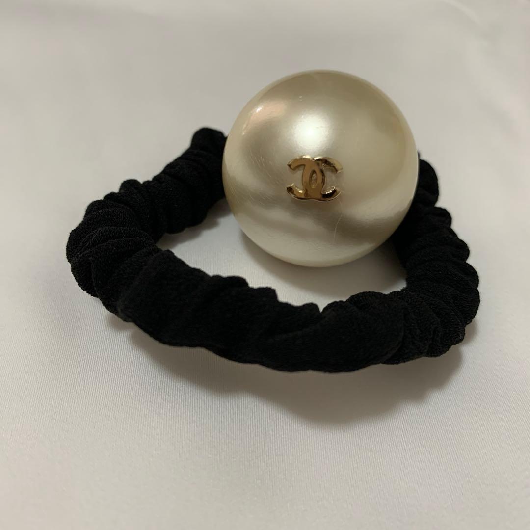 値下げCHANEL ヘアアクセサリー シャネル ヘアゴム ココマーク パール