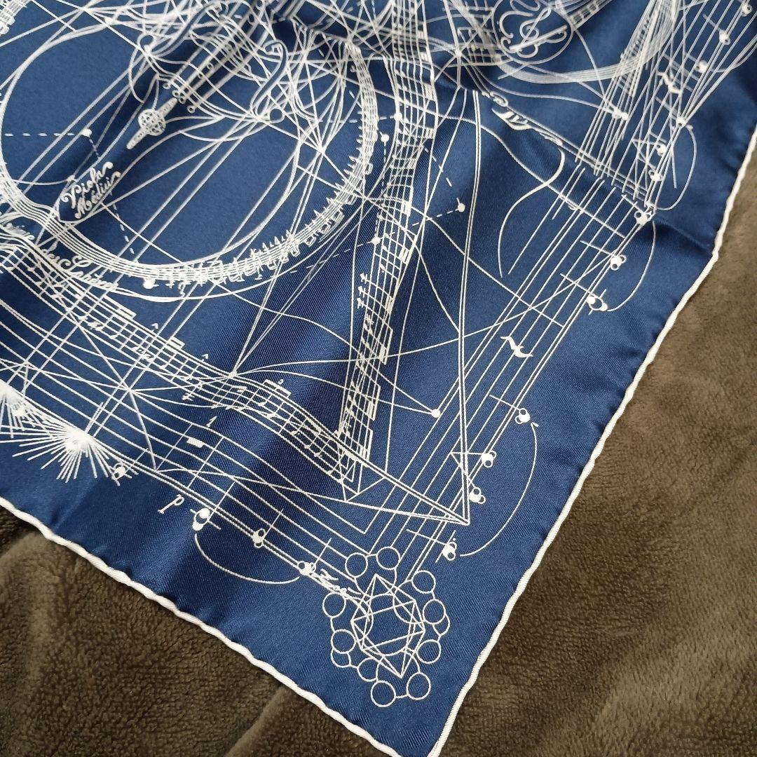 HERMES ガヴロッシュ（カレ）45「球体が奏でる音楽」希少 - メルカリ