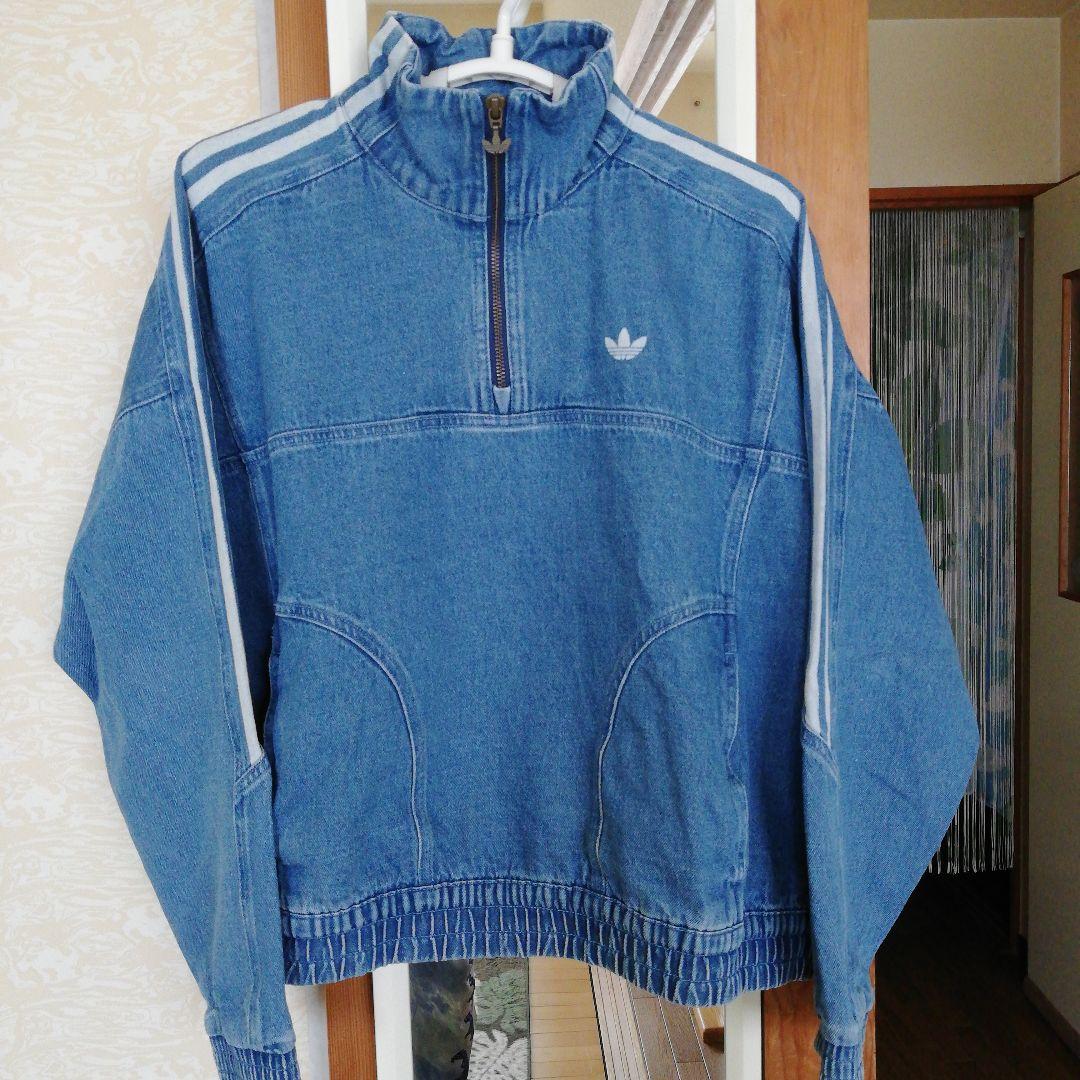 adidas デニムハーフジップ 完売品 NiziUミイヒ着用モデル adidas ハーフジップデニムトップ