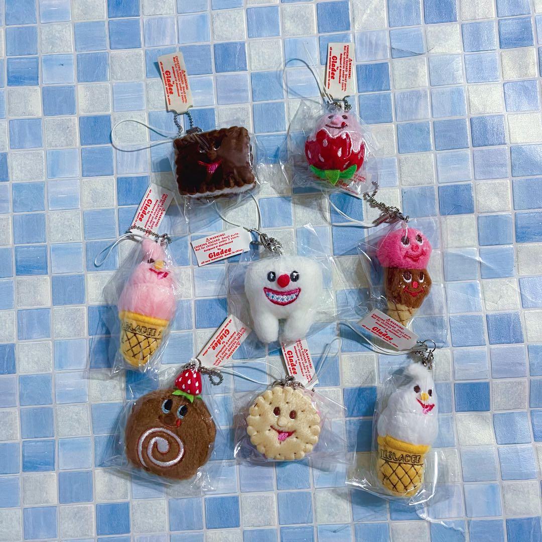 Gladee グラディー　ぬいぐるみ　キーホルダー　ストラップ　8点セット GLADEE グラディー】ふわふわ くま ぬいぐるみ ポーチ ネック
