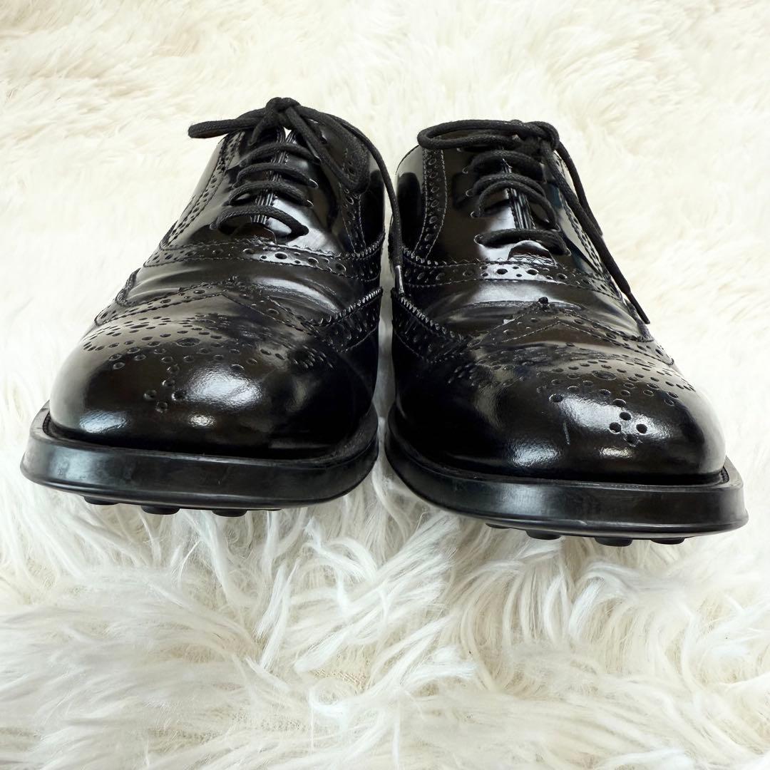 トッズ ウィングチップ オックスフォード レザーブローグ ブローギング