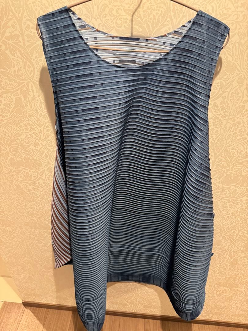 プリーツプリーズ　ノースリーブワンピース PLEATS PLEASE ISSEY MIYAKE◇ノースリーブワンピース/--/ポリエステル